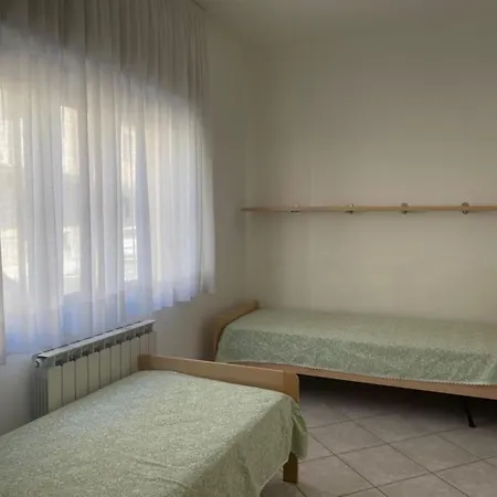 Sea Breeze In Apartment Grado